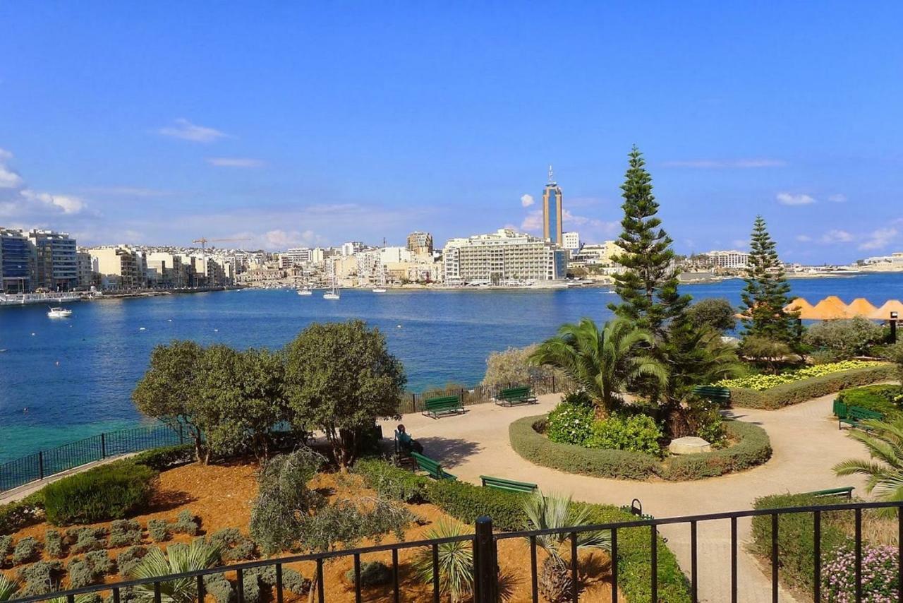 Splendid Apartment, Steps Away From The Sea Sliema Exterior photo